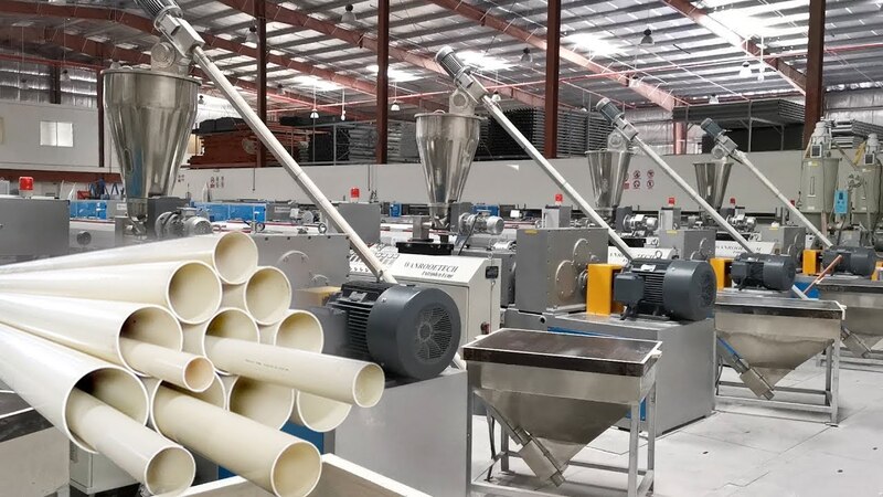 Plásticos-Essenciais-PEAD-PEBD-PS-EPS-e-PVC-plastic-pipe-extrusion-line